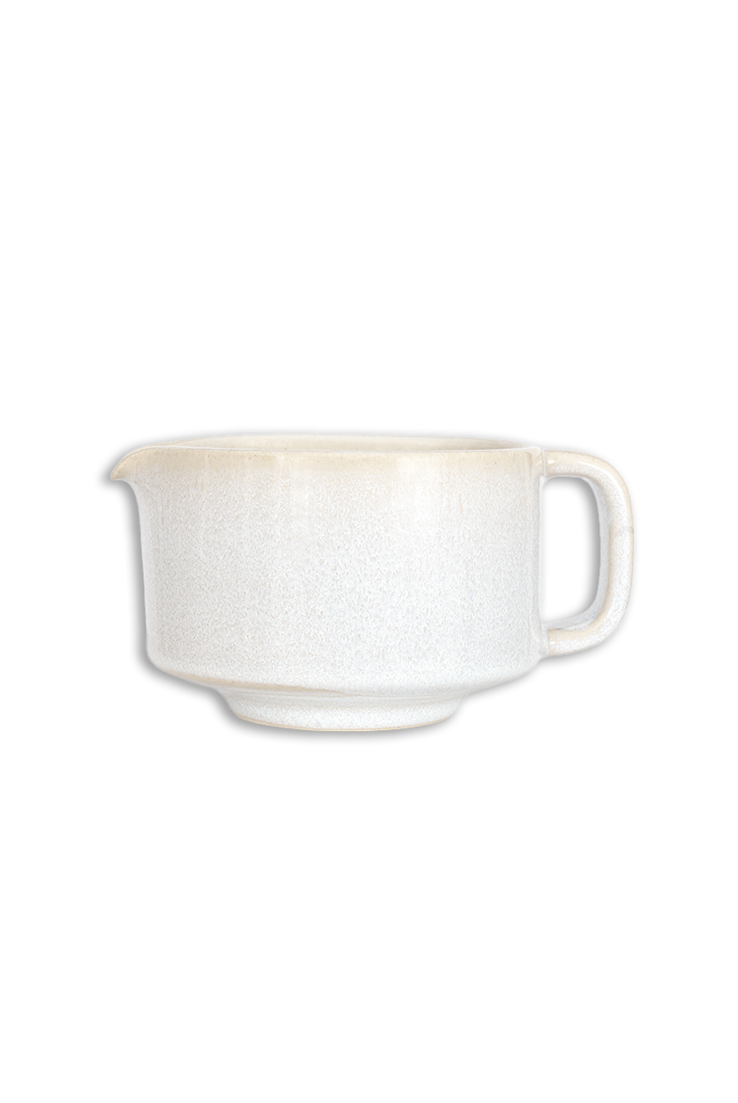 Matchawan Josei with handle and a spout