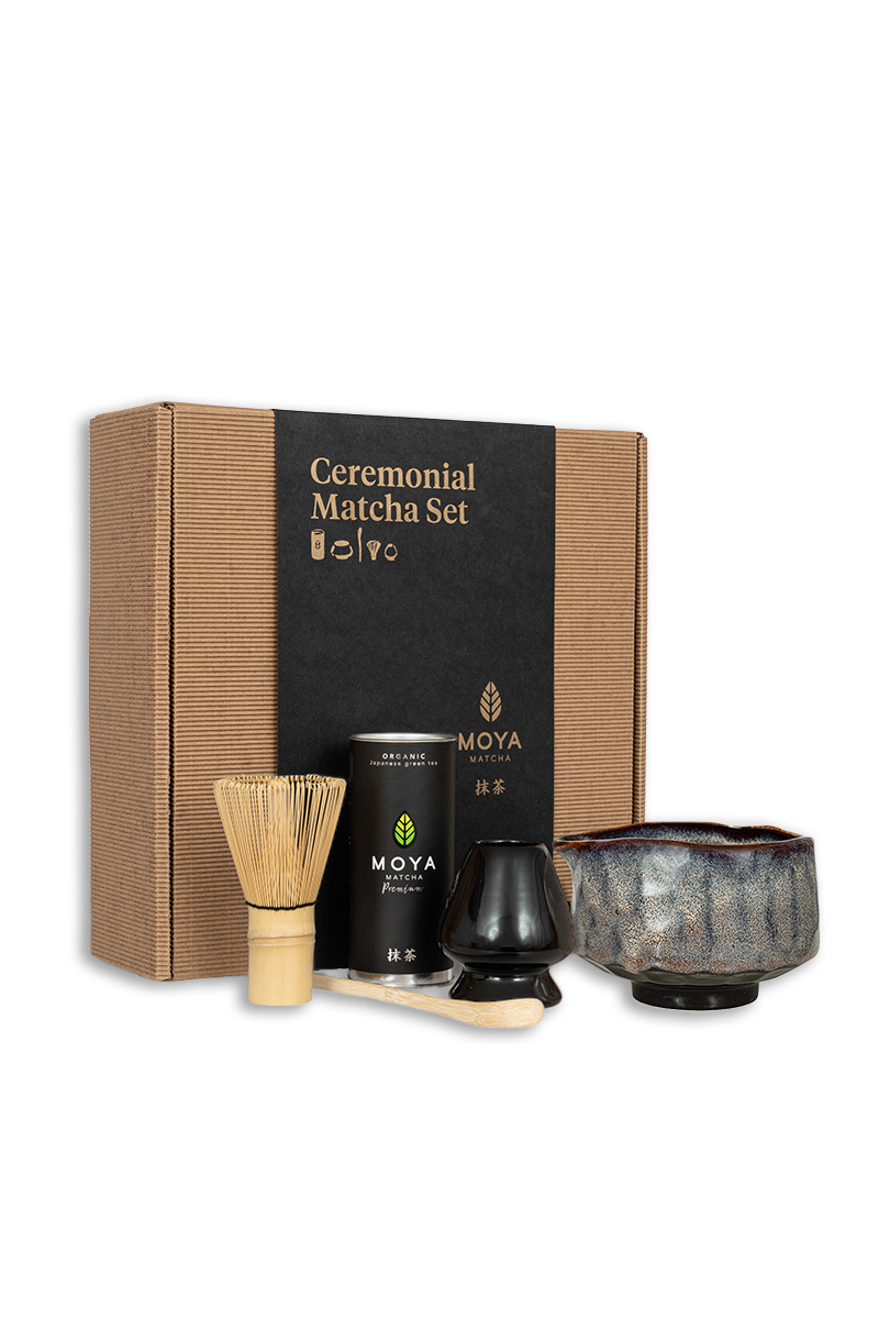 Moya Matcha Ceremonial Set Sumomo with a spout