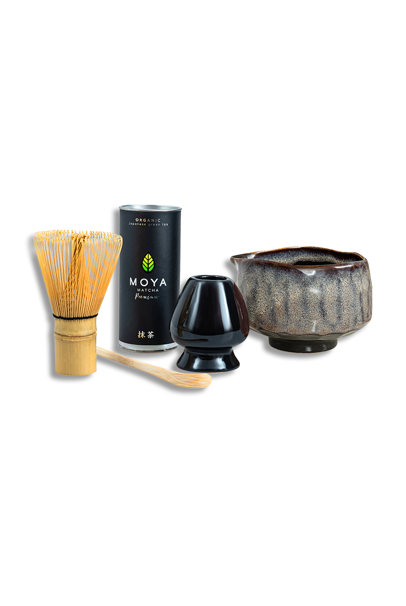 Moya Matcha Ceremonial Set Sumomo with a spout